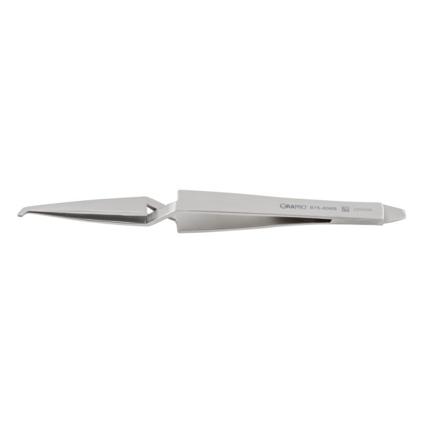 875 406b Angled View